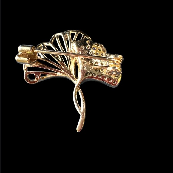 🎁🌍 Ginkgo gold tone w/crystals elegant brooch new in box . Shanghai Boutique - Picture 7 of 9